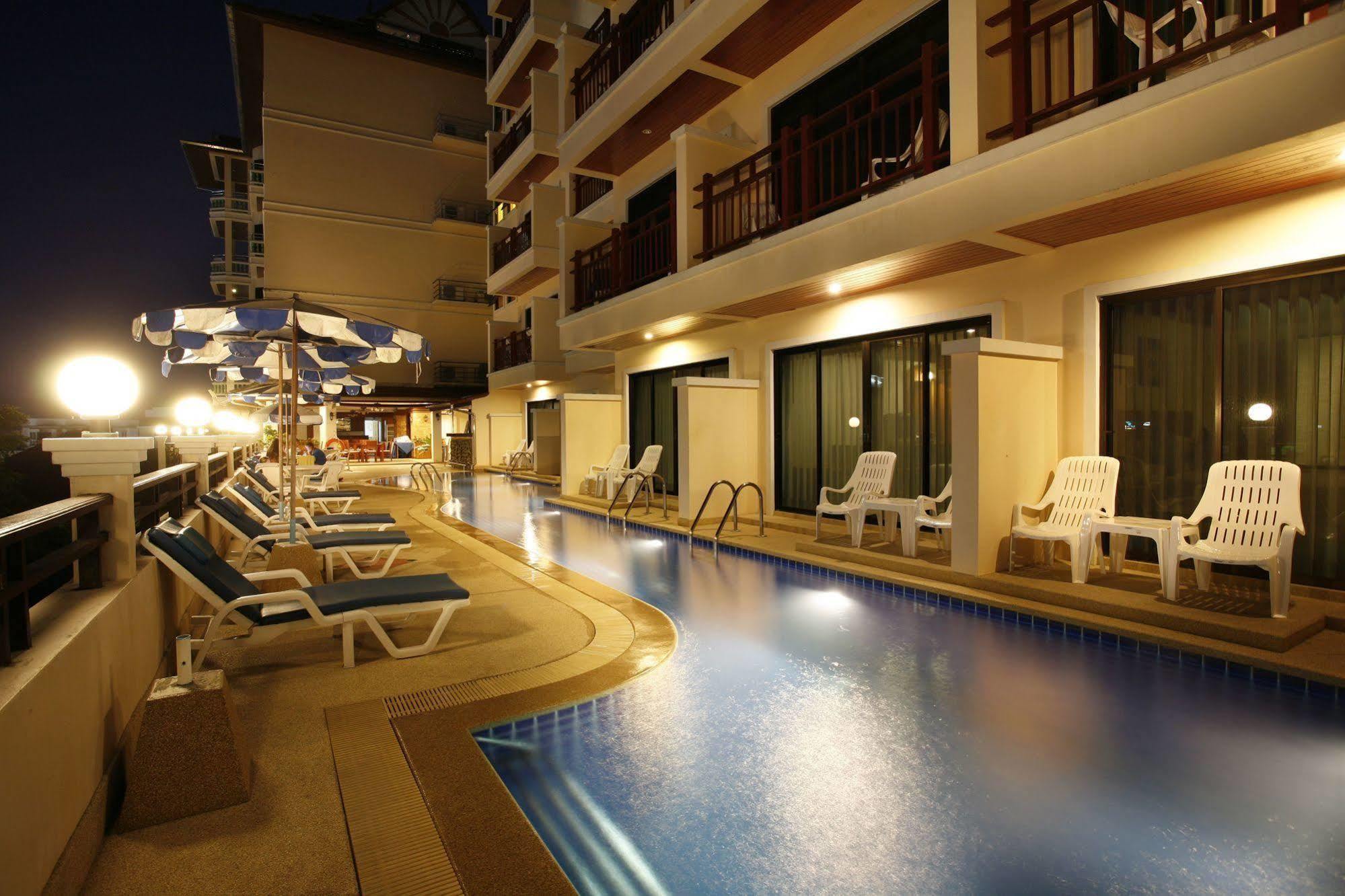 Jiraporn Hill Resort Patong Eksteriør billede