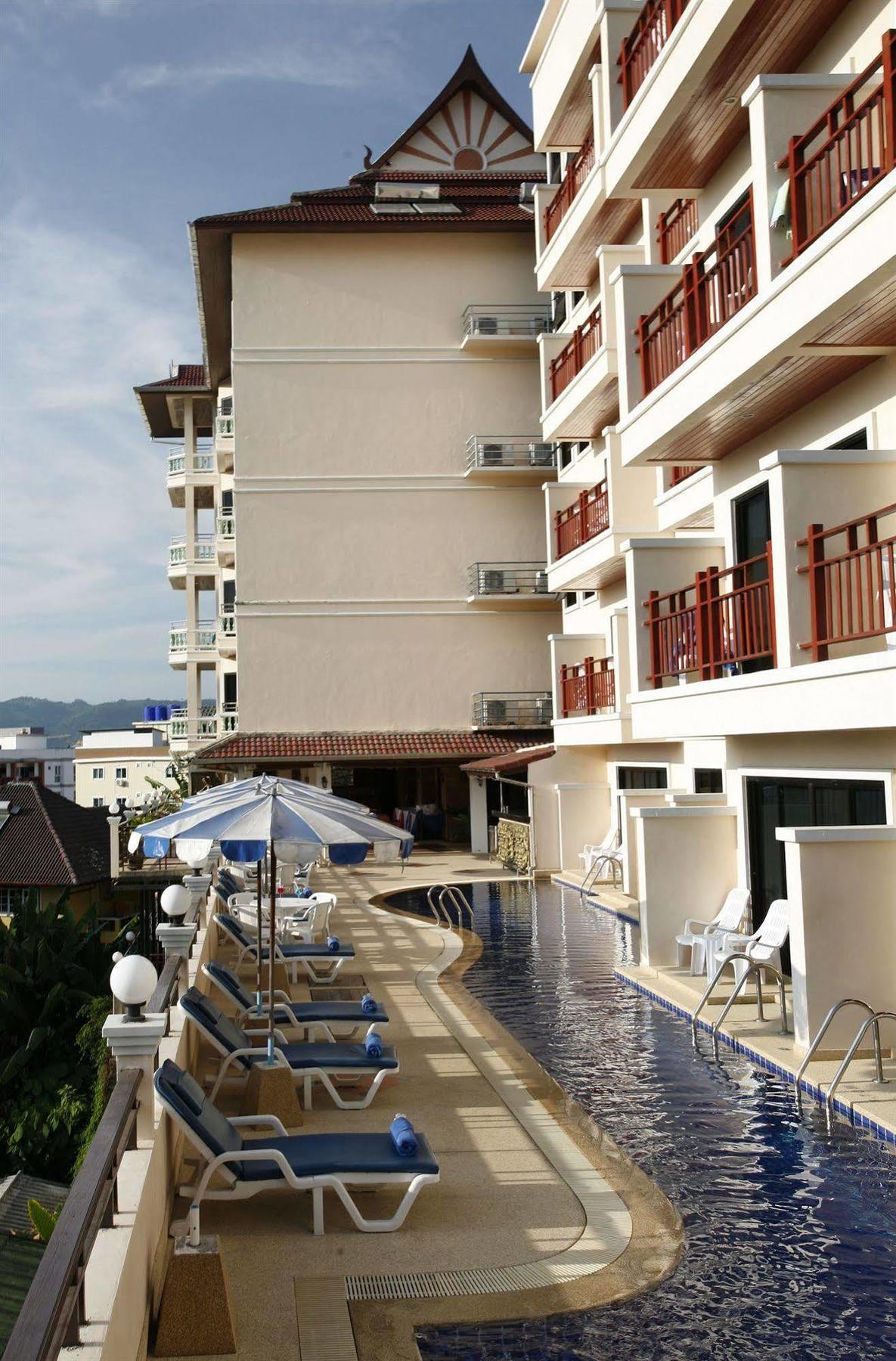 Jiraporn Hill Resort Patong Eksteriør billede