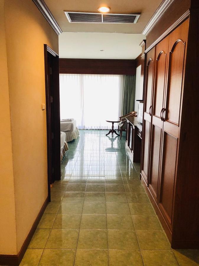 Jiraporn Hill Resort Patong Eksteriør billede